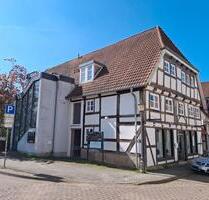 Bückeburg Mitte, Büro Praxisfläche im EG