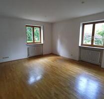 1,5 Zi-Souterrain-Wohnung - 560,00 EUR Kaltmiete, in Weßling (PLZ: 82234)
