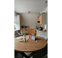 2,5 Zimmer Wohnung 48 qm - mit Balkon,Garten,Küche in Lachendorf