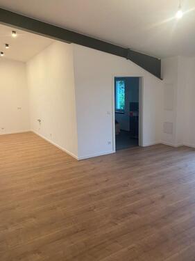 Foto - 97qm Büroräume, Küche, WC, Neubau 