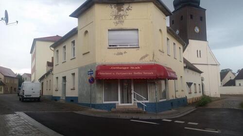 Foto - Haus mit Wohnung und Gewerbe zu Verkaufen auch Mitkauf möglich