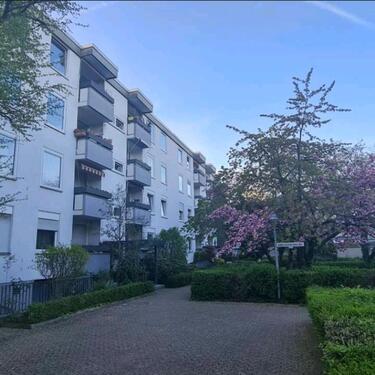 Foto - Sonnige 3,5 Zi.-Wohnung, 2 Balkone, schöner Blick, am Rather See