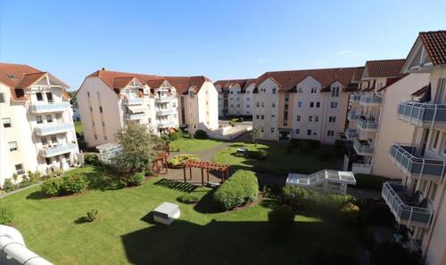 Foto - Attraktive 3-Zimmer-Wohnung (59m²+18m²) mit EBK, TG + Südbalkon