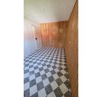 Vermiete zwei Lager-Abstell-Stauräume im Ortskern von Petersberg