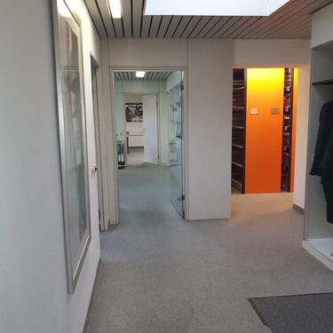 Foto - Repräsentative Bürofläche mit ca. 218 m² - im 3. OG - ab 042026 in Aalen verfügbar