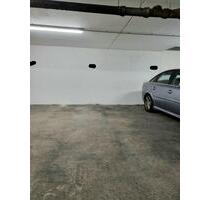 Tiefgaragen Stelllplatz LupinenwegFloraplatz - Troisdorf