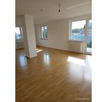 Große, helle 3 ZW 95 qm, EBK, Balkon in sehr guter Lage - Frankfurt am Main Innenstadt 3