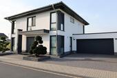 Foto - Moderne Stadtvilla mit Doppelgarage in Euskirchen-Flamersheim
