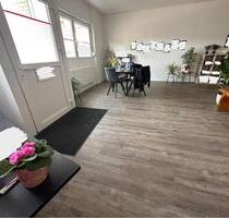 Büro, Büroräume, Gewerbe, - 900,00 EUR Kaltmiete, ca.  90,00 m² in Holzminden (PLZ: 37603)