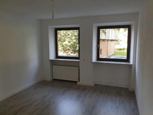 Foto - 3-Zimmer-Erdgeschoss-Wohnung in Toplage Selb – 63 m²