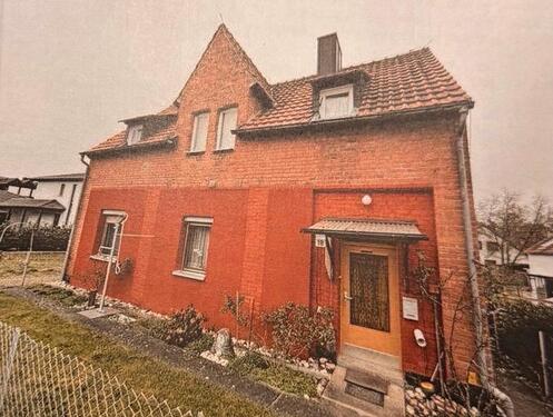Foto - Freistehendes Einfamilienhaus mit Nebengebäude