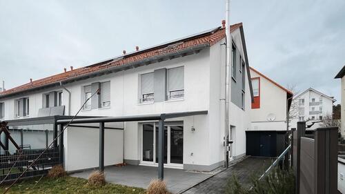 Foto - Neuwertiges Endreihenhaus mit 5 Zimmern in Nagold