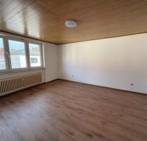 Renoviert! 4 Zimmer Wohung in Bremen-Neustadt