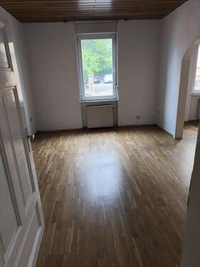 Foto - Gemütliche 2,5-Zimmer-Erdgeschosswohnung mit Balkon in ZW