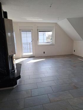 Foto - 4 Raum Wohnung - 1.100,00&nbsp;EUR Kaltmiete, ca.&nbsp; 107,00&nbsp;m&sup2;