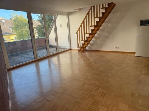 Foto - Helle 3-Zimmer Maisonette-Wohnung mit Loggia in Köln-Rodenkirchen