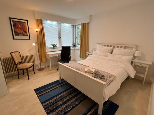 Foto - Zimmer in 3er WG in Hamburg auf Zeit (2-5 Monate)