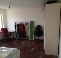 Vermiete eine 1-Zimmer-WohnungСдам в аренду 1 к.квартиру - Berlin Spandau