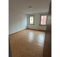 Schöne 2,5 -Zimmer Wohnung mit Balkon und Küche in Tuttlingen - Rottweil