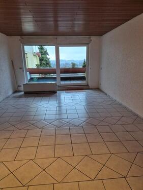 Foto - Helle 3 Zimmer Wohnung - 700,00&nbsp;EUR Kaltmiete, ca.&nbsp; 95,00&nbsp;m&sup2;