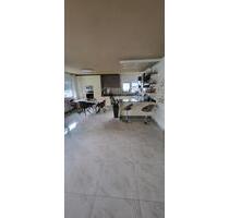 3 Fam.. Haus - 699.000,00&nbsp;EUR Kaufpreis, ca.&nbsp; 216,00&nbsp;m&sup2; in Vaihingen an der Enz (PLZ: 71665)