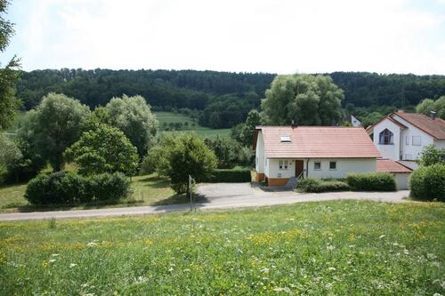 Foto - Wohnung im Grünen mit großem Garten