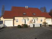 Foto - Doppelhaushälfte mit Garage und Garten in Geisenfeld