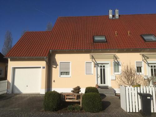 Foto - 6 Zimmer Doppelhaushälfte zur Miete in Geisenfeld
