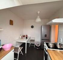 Wohnung 2,5 Zimmer 830 warm - 830,00&nbsp;EUR Kaltmiete, ca.&nbsp; 50,00&nbsp;m&sup2; in Nürnberg (PLZ: 90425) Schnepfenreuth