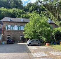 tolle 100 Quadratmeter Altbau - Wohnung in Bad Ems