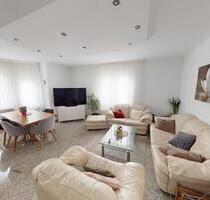 Großzügige 3-Zimmer-Wohnung mit Südbalkon in WeilheimTeck - Weilheim an der Teck
