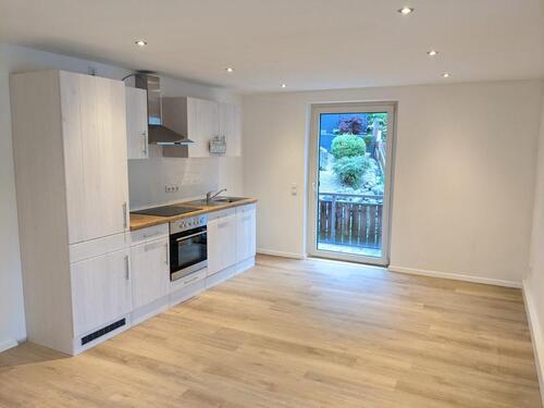 Foto - 4-Zimmer-Maisonette Wohnung mit Einbauküche, Balkon & Garage