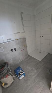 Foto - NEU 3 Zimmer mit großer Dusche und Einbauküche, Glasfaser