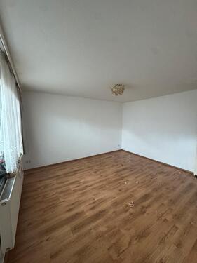 Foto - 1 Zimmer Wohnung - 420,00&nbsp;EUR Kaltmiete, ca.&nbsp; 33,00&nbsp;m&sup2;