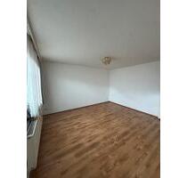 1 Zimmer Wohnung - 420,00&nbsp;EUR Kaltmiete, ca.&nbsp; 33,00&nbsp;m&sup2; in Wuppertal (PLZ: 42275)