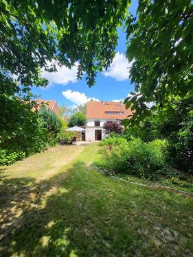 Foto - Gepflegte Doppelhaushälfte mit Garten, Anbau & Carport in Berlin