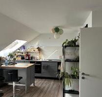 2 Zimmer Dachgeschoss Wohnung in Kamp-Lintfort Nähe Pappelsee - Neukirchen-Vluyn