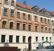 ** Single-Wohnung mit Wannenbad in ruhiger Seitenstraße ** - Leipzig Ost