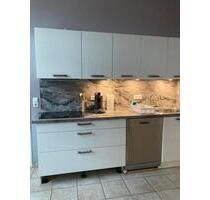 Ruhige Lage im Grünen - 950,00&nbsp;EUR Kaltmiete, ca.&nbsp; 65,00&nbsp;m&sup2; in Voerde (Niederrhein) (PLZ: 46562)