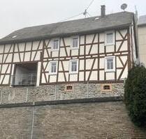 Haus zur Miete - 1.111,00 EUR Kaltmiete, in Sohren (PLZ: 55487)