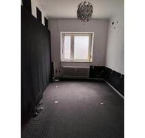 Raum ca. 16 qm Erdgeschoss - 160,00 EUR Kaltmiete, in Bochum (PLZ: 44879) Bochum-Südwest