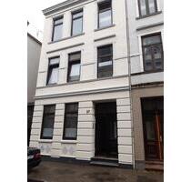 Schmuckstück (Dreifamilienhaus in BH Lehe) - Bremerhaven