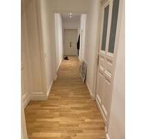 Zimmer in schöner Altbauwohnung - Berlin Pankow