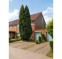 Reihenendhaus mit 5 Zimmern, neue Heizung & Garage in Falkensee