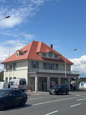 Foto - Erstbezug! verschiedene möblierte WG-Zimmer im ehemaligen Bahnhofsgebäude