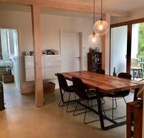 Soers: Helle DG Wohnung mit Loggia - Aachen Aachen-Mitte