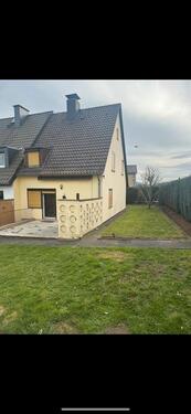 Foto - Einfamilienhaus - 950,00 EUR Kaltmiete,