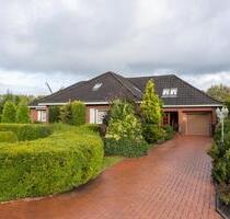 Monteur- und Ferienwohnung für bis zu 10 Personen - Upgant-Schott