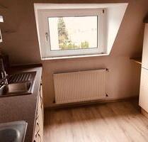Dachgeschosswohnung mit Küche 2 er wG möglich - Witten Annen