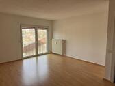 Foto - DG Wohnung, zentral - 450,00&nbsp;EUR Kaltmiete, ca.&nbsp; 70,00&nbsp;m&sup2;